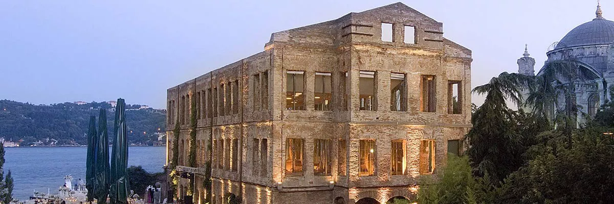مبنى مرمرة اسماء سلطان في اسطنبولIstanbul Review