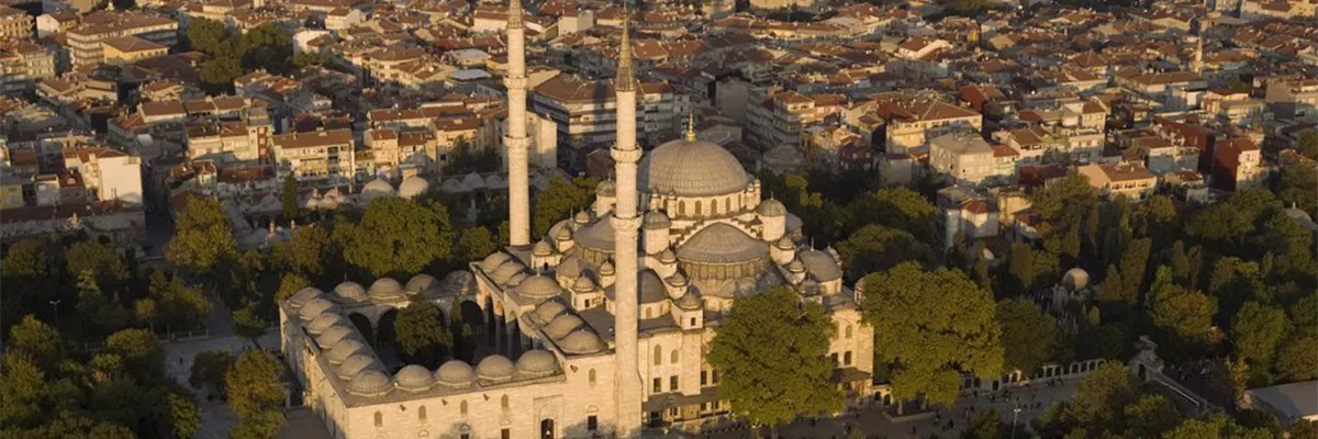 مسجد يافوز سلطان سليم في اسطنبولIstanbul Review