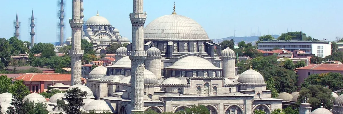 مسجد شاه زادة في اسطنبولIstanbul Review
