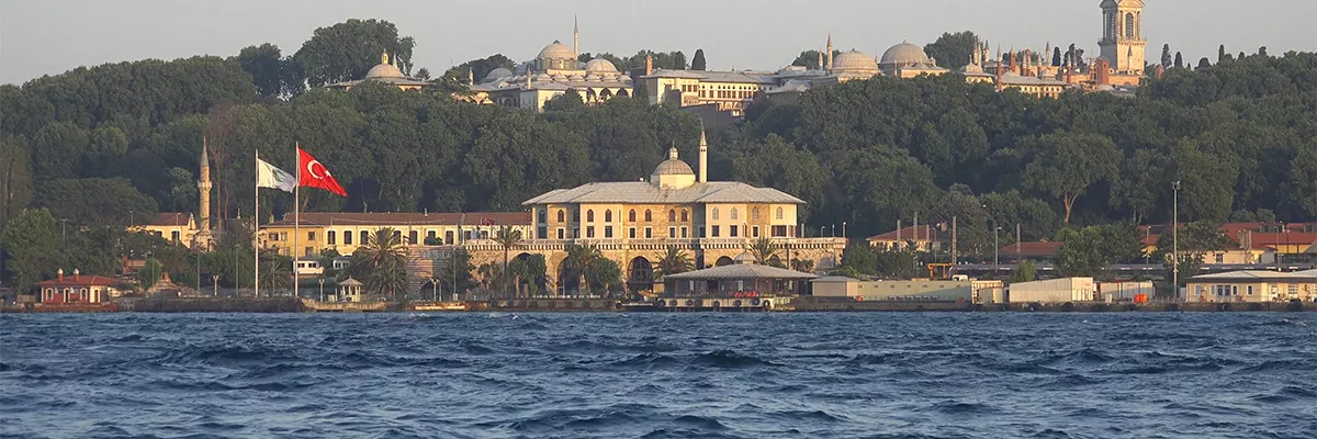 قصر سبتجيلار في اسطنبولIstanbul Review