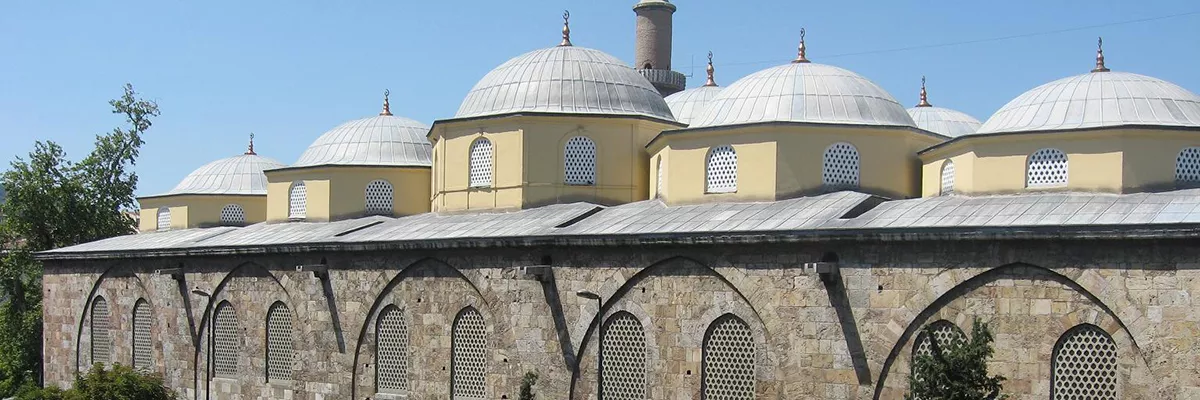 مسجد اورهان غازيIstanbul Review